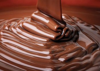 ویژگی ها و کاربرد امولسیفایرها در شکلات سازی