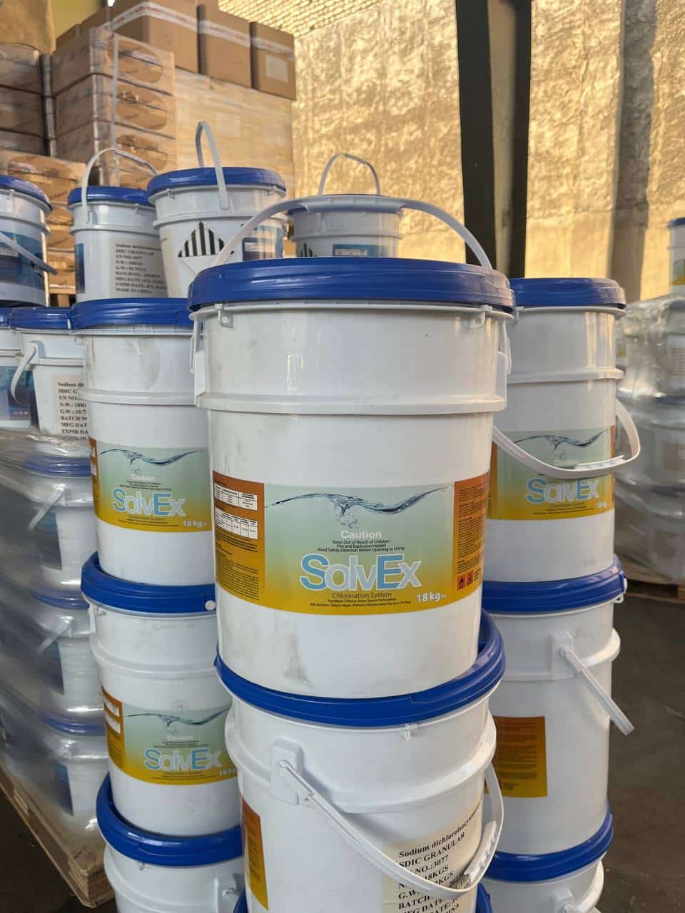 قیمت خرید و فروش پودر کلر سولوکس - قیمت خرید و فروش پودر کلر سلوکس.